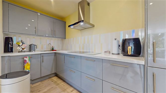 Photo 9 of 16 — Apt 18, Amberwood, Mulhuddart, Dublin 15, Co. Dublin