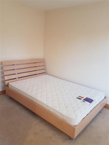 12 The Stationhouse, Weir View, Kilkenny Town, County Kilkenny