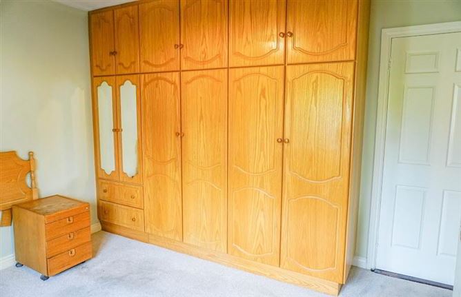6 Brooklawn, Ballyfoyle Road, Kilkenny