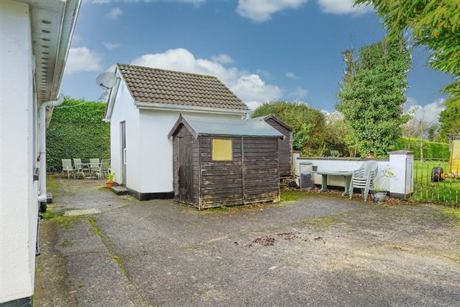 6 Brooklawn, Ballyfoyle Road, Kilkenny