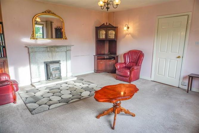6 Brooklawn, Ballyfoyle Road, Kilkenny