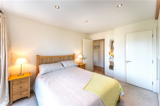 24 Hazelbrook, Kilmacud Road Upper, Dundrum, Dublin 14