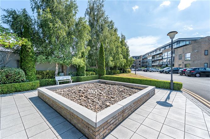 24 Hazelbrook, Kilmacud Road Upper, Dundrum, Dublin 14