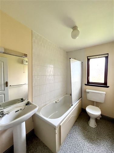 4 Pine Court, Ashleigh Downs, Tralee, Kerry