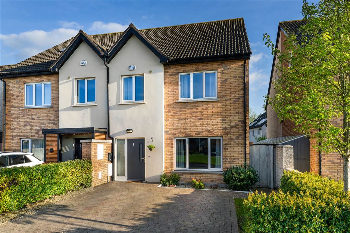 5 Dunville Park, Navan, County Meath