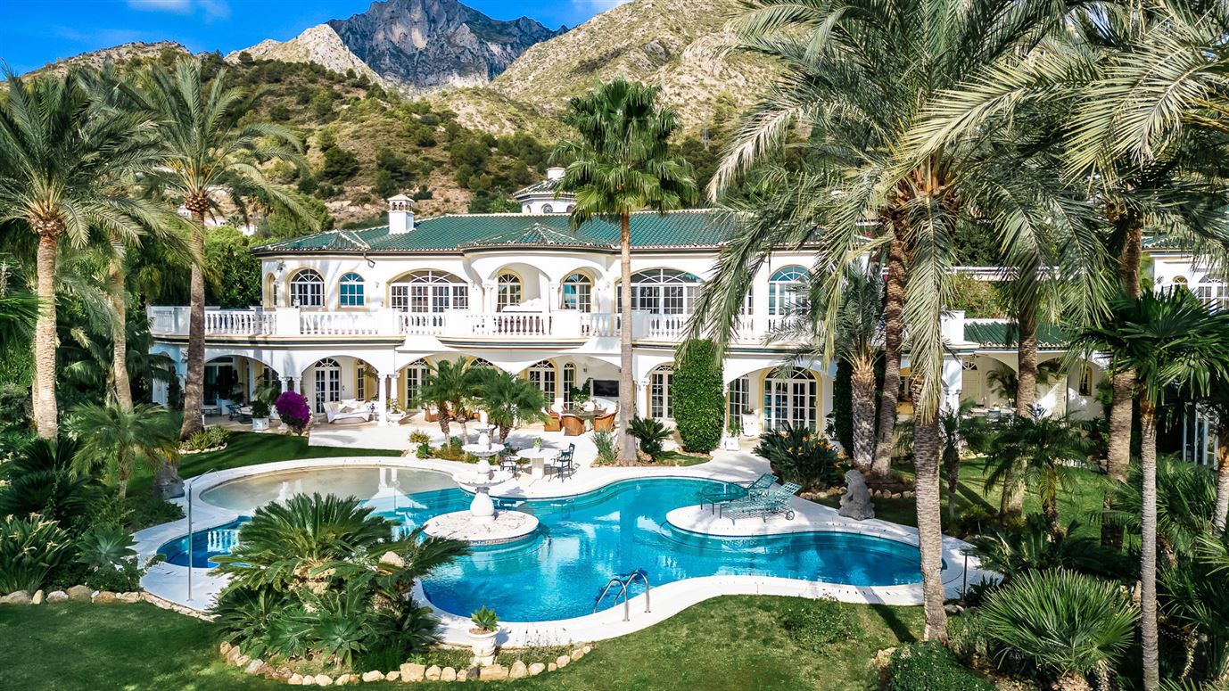 {name:Malaga, codeiso:MA}, Marbella, Marbella Golden Mile, Cascada de Camojan, Spain - COSTA-01108P
