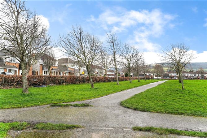 7 Parklands View, Ballycullen, Dublin 24