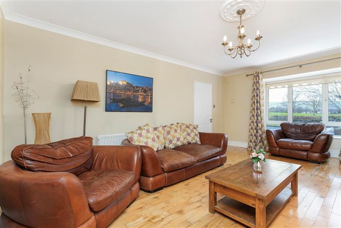 7 Parklands View, Ballycullen, Dublin 24