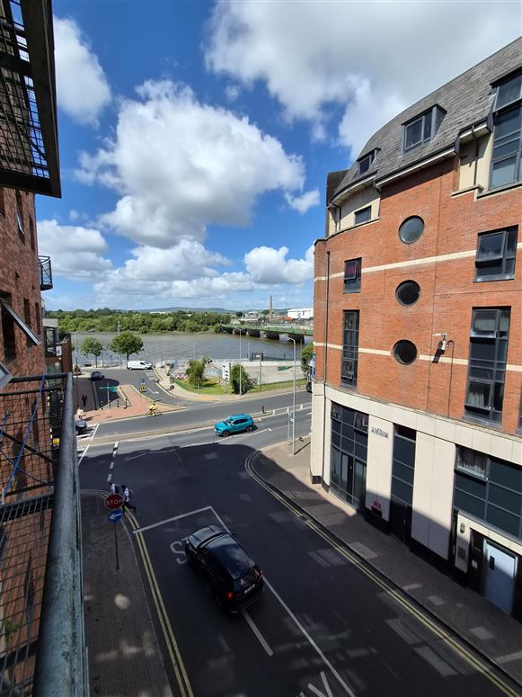 APARTMENT 206 RICHMOND COURT MOUNT KENNETT PLACE DOCK ROAD, City Centre (Limerick), Limerick City