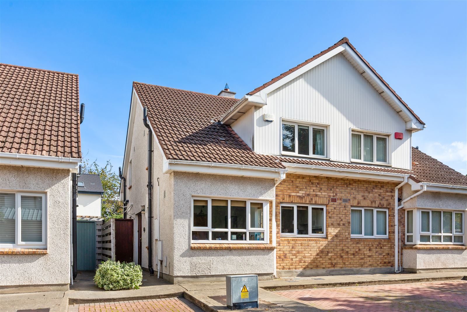 8 Engleberg Court, Mounttown Road Lower, Dun Laoghaire, County Dublin
