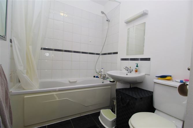 9 Annfield Drive, Castleknock, Dublin 15