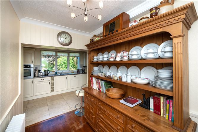 27 Pic Du Jer Park, Ballinlough, Cork