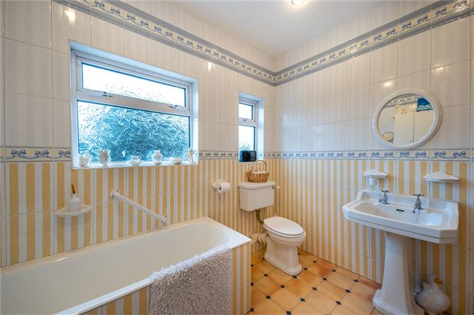 Ashton, Sandyford Road, Dundrum, Dublin 16