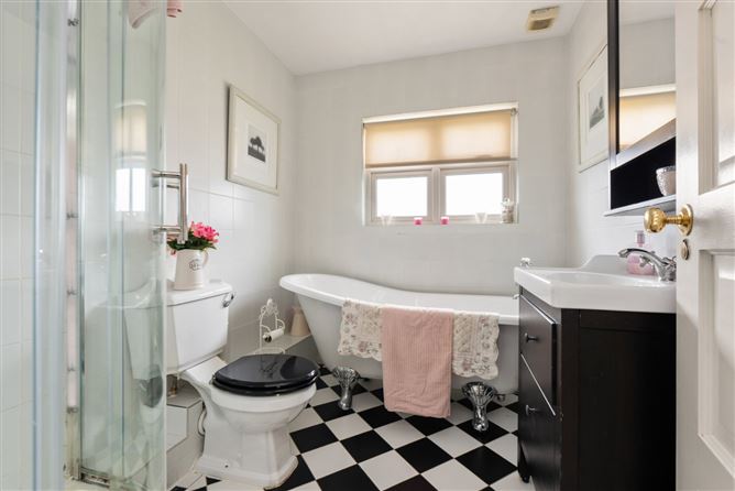 12 Glendown Avenue, Templeogue, Dublin 6W
