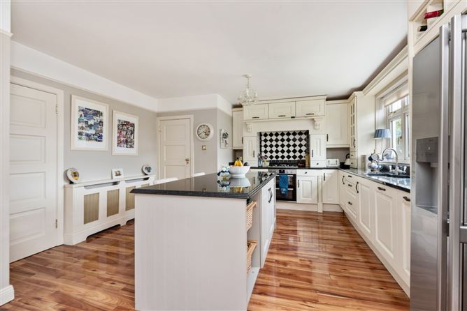 12 Glendown Avenue, Templeogue, Dublin 6W