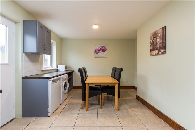 42 Sean Browne Court, Enniscorthy, Co. Wexford.