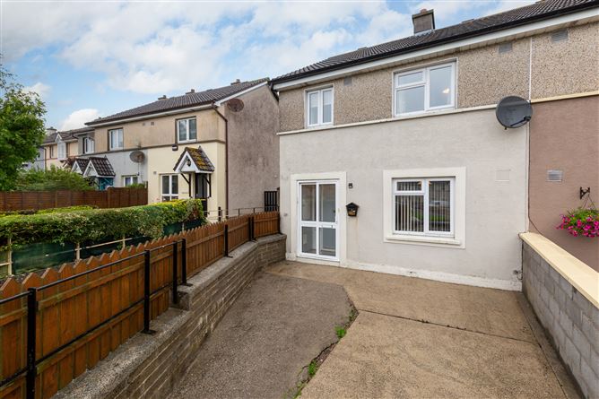 42 Sean Browne Court, Enniscorthy, Co. Wexford.