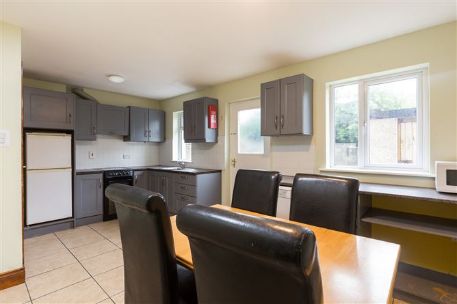 42 Sean Browne Court, Enniscorthy, Co. Wexford.