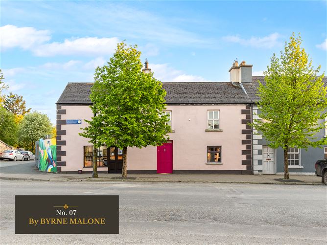 7  Stephen Street, Dunlavin, Wicklow
