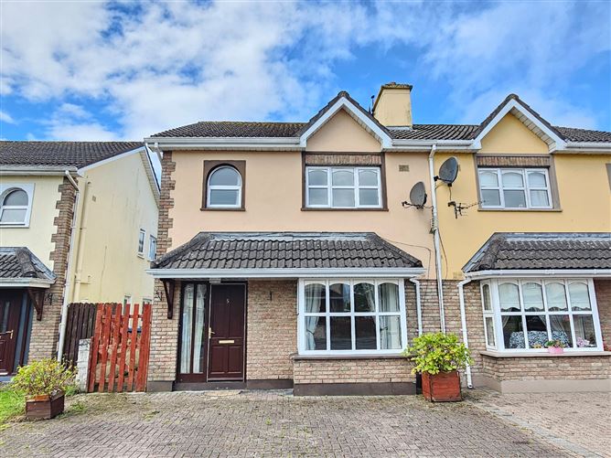 5 Dun Na Ri, Tobarteascain, Ennis, Co. Clare