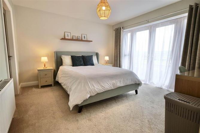 Meenoline South, Templeglantine, Limerick