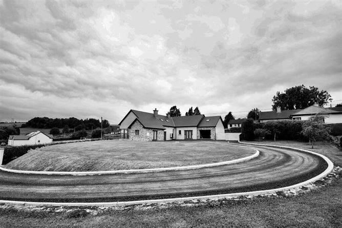 Meenoline South, Templeglantine, Limerick