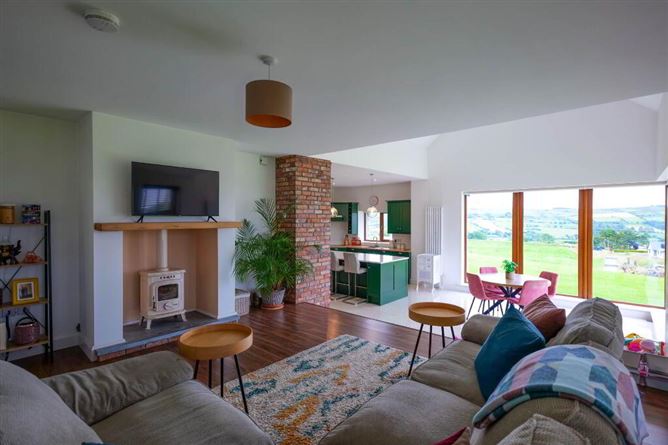 Meenoline South, Templeglantine, Limerick