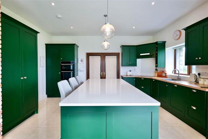 Meenoline South, Templeglantine, Limerick