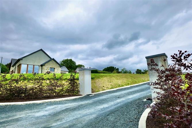 Meenoline South, Templeglantine, Limerick