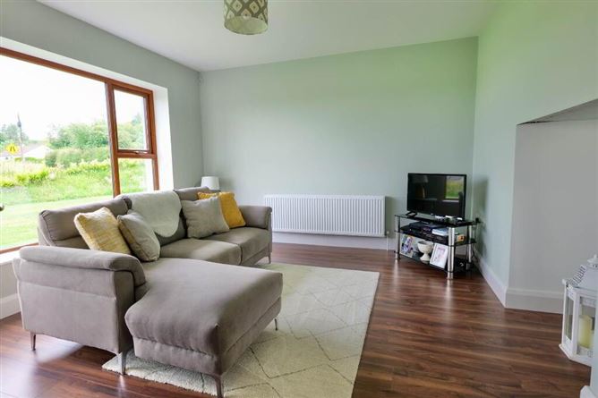 Meenoline South, Templeglantine, Limerick