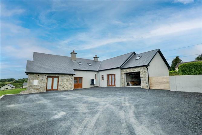 Meenoline South, Templeglantine, Limerick