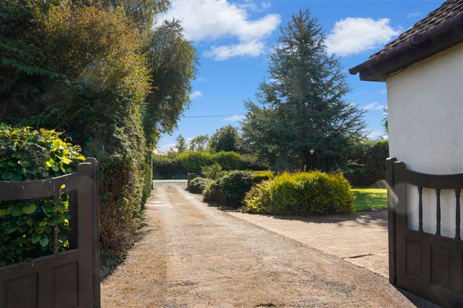 Saint Maria, Ovidstown, Straffan, County Kildare