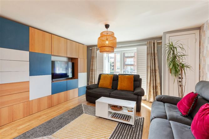 Apt, 88 Mayeston Square, Finglas, Dublin 11