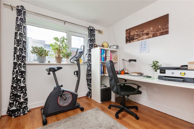 Apt, 88 Mayeston Square, Finglas, Dublin 11