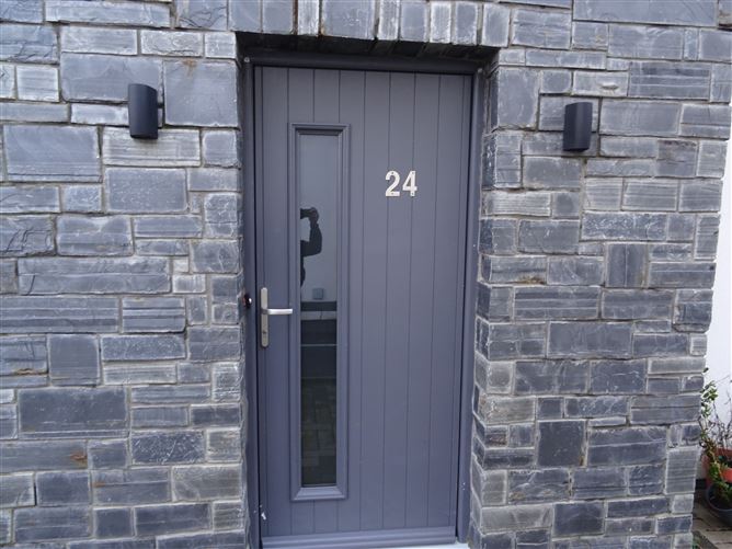 24 The Grange, Donegal Town , Donegal Town, Donegal