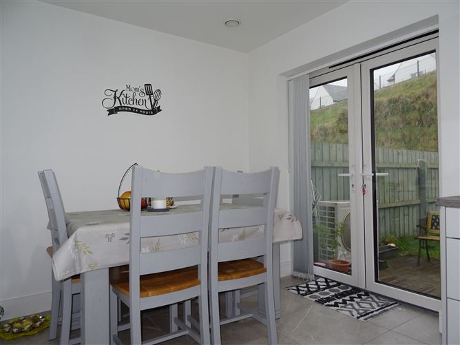 24 The Grange, Donegal Town , Donegal Town, Donegal