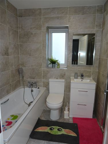 24 The Grange, Donegal Town , Donegal Town, Donegal