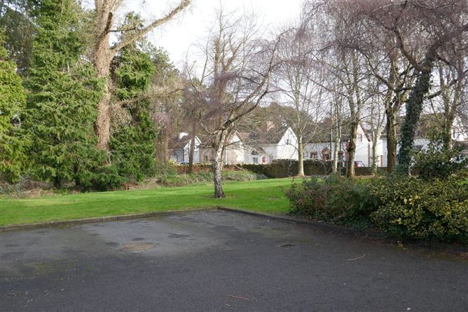 8 Millbrook , Naas, Kildare
