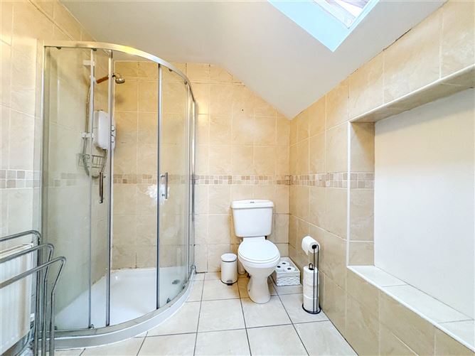 23 Upper Newcastle Road, Newcastle, Galway