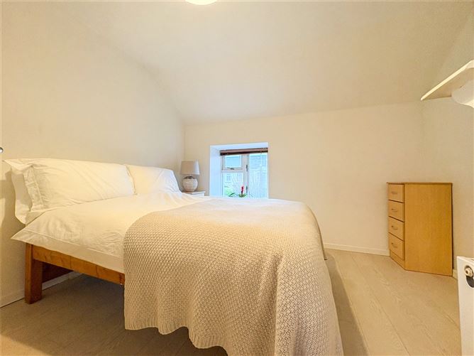 23 Upper Newcastle Road, Newcastle, Galway