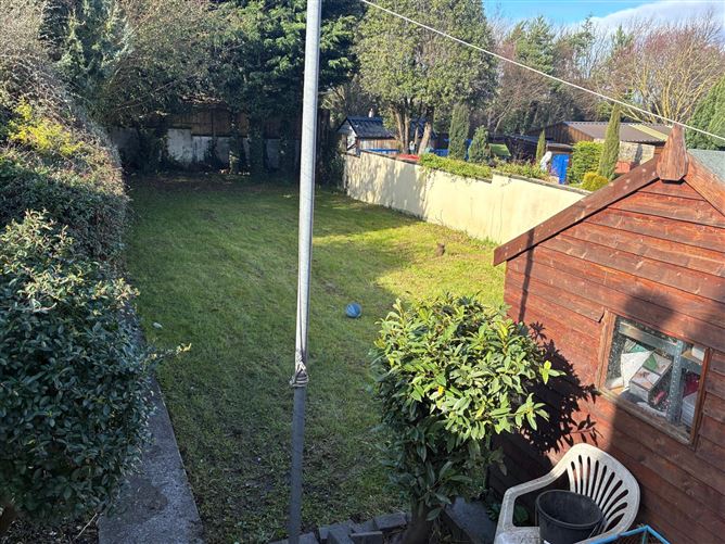 34 The Grove, Kingswood, Dublin 24