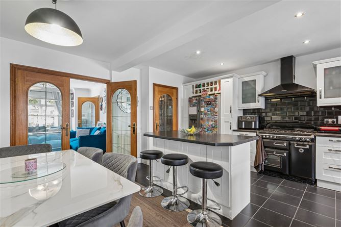 Photo 7 of 28 — 27 Earlsfort Close, Lucan, Co. Dublin