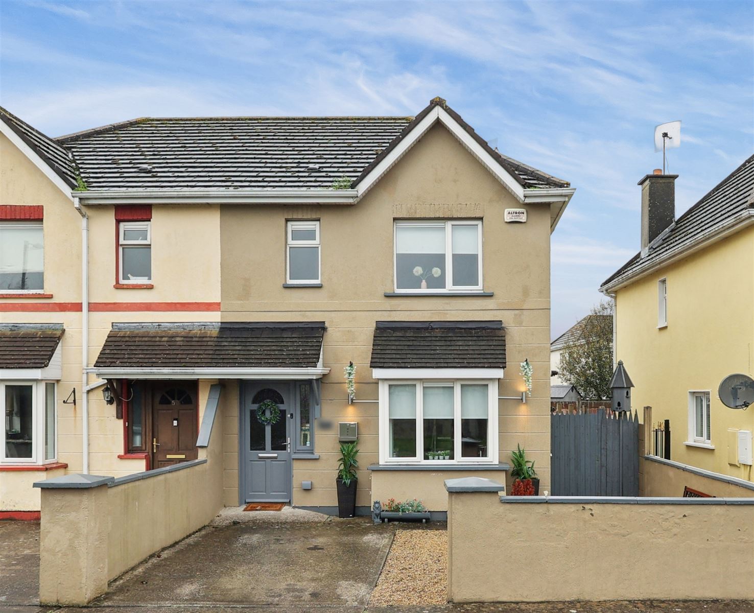 Photo 1 of 26 — 49 The Hollands, Athy, Kildare