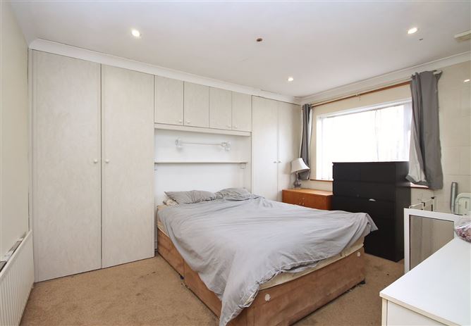 7 St Peters Road, Walkinstown, Dublin 12