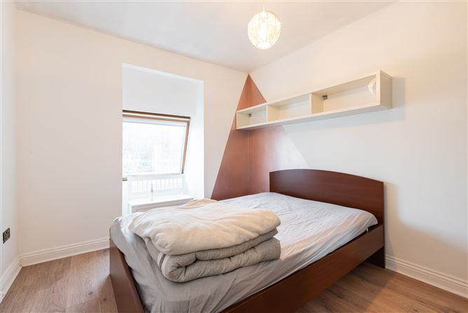 Apt. 11, Woodlawn House, Woodlawn Park, Dun Laoghaire, County Dublin