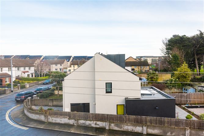 Apt. 11, Woodlawn House, Woodlawn Park, Dun Laoghaire, County Dublin
