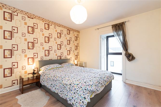 Apt. 11, Woodlawn House, Woodlawn Park, Dun Laoghaire, County Dublin