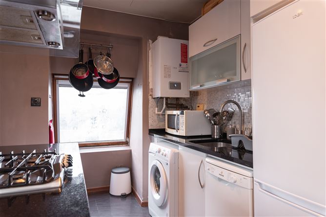 Apt. 11, Woodlawn House, Woodlawn Park, Dun Laoghaire, County Dublin