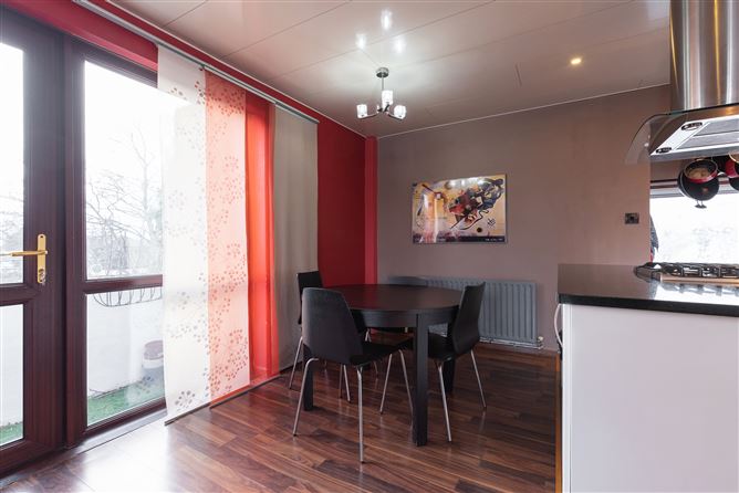 Apt. 11, Woodlawn House, Woodlawn Park, Dun Laoghaire, County Dublin