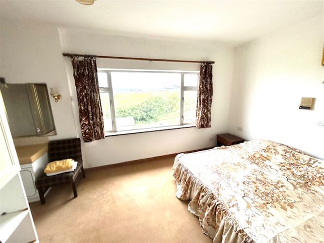 Doonboy, Station Road, , Lahinch, Clare